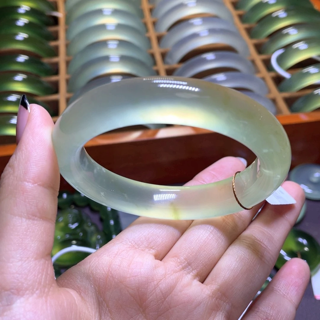 未镶嵌蛇纹石玉手镯5657