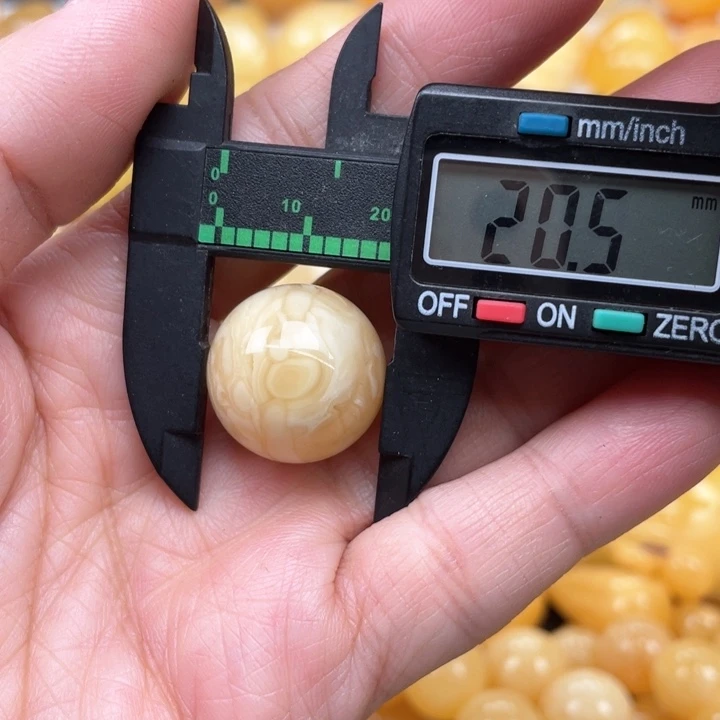 蜜蜡裸石未镶嵌蜜蜡珠子