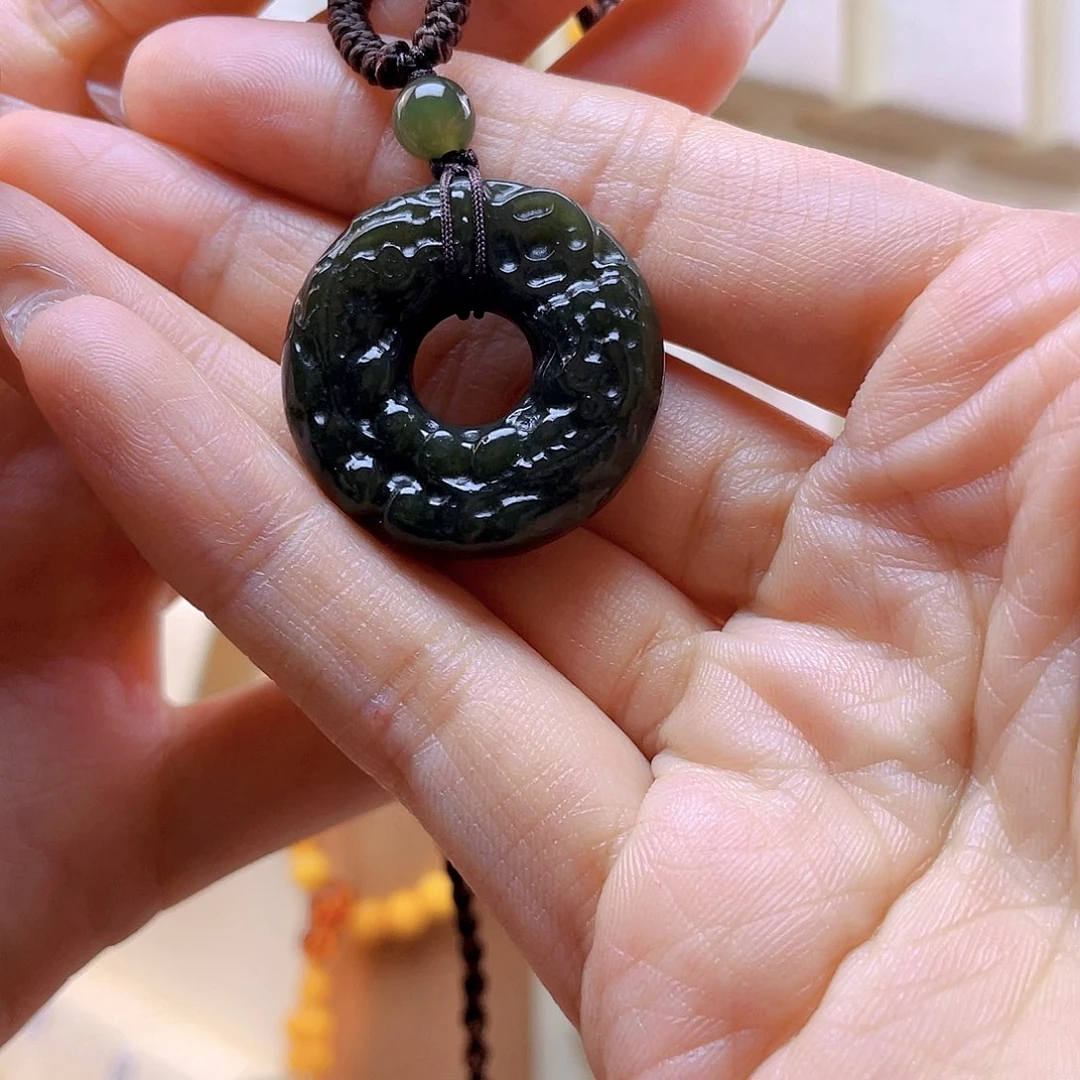 和田玉吊坠(赠链)未镶嵌戚*