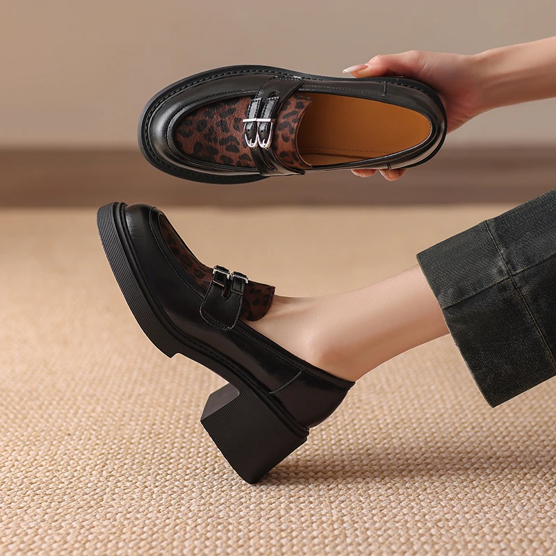 5.5CM，牛皮豹纹法式深口乐福鞋英伦风秋季高复古软皮圆头乐福女鞋