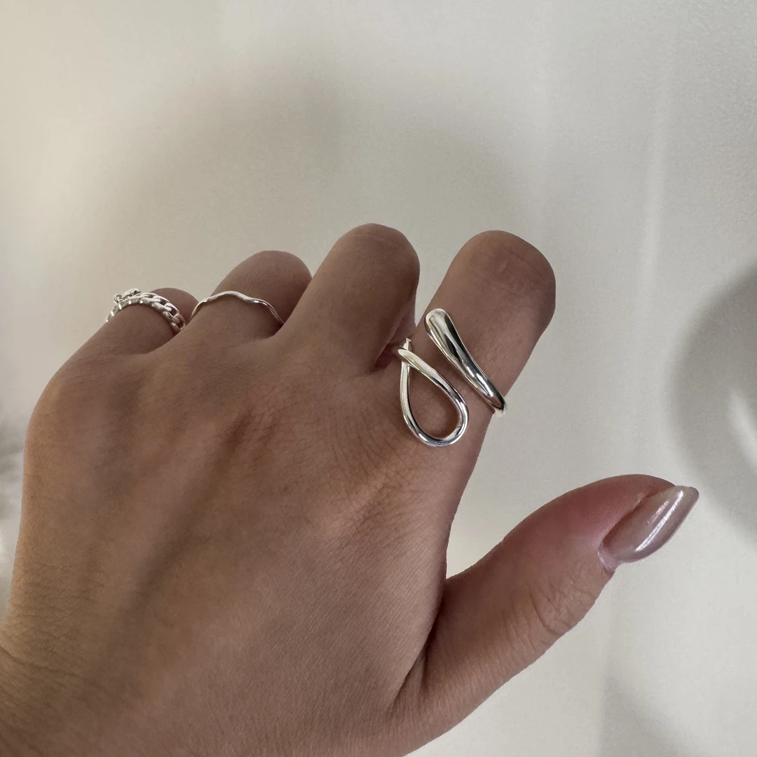 925银戒指 925银 通体银 不规则镂空小众设计