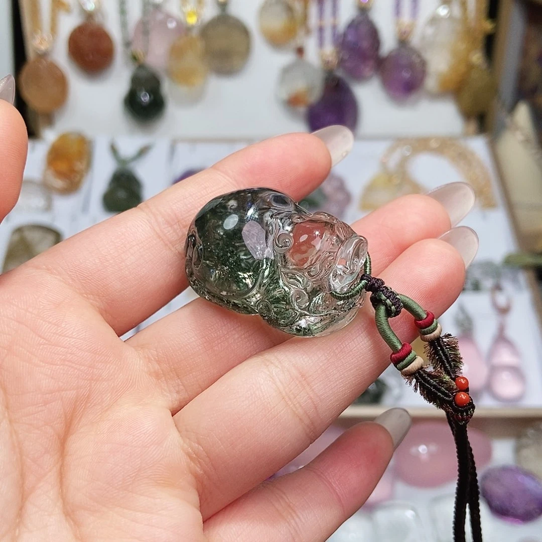 未镶嵌水晶吊坠(赠链)