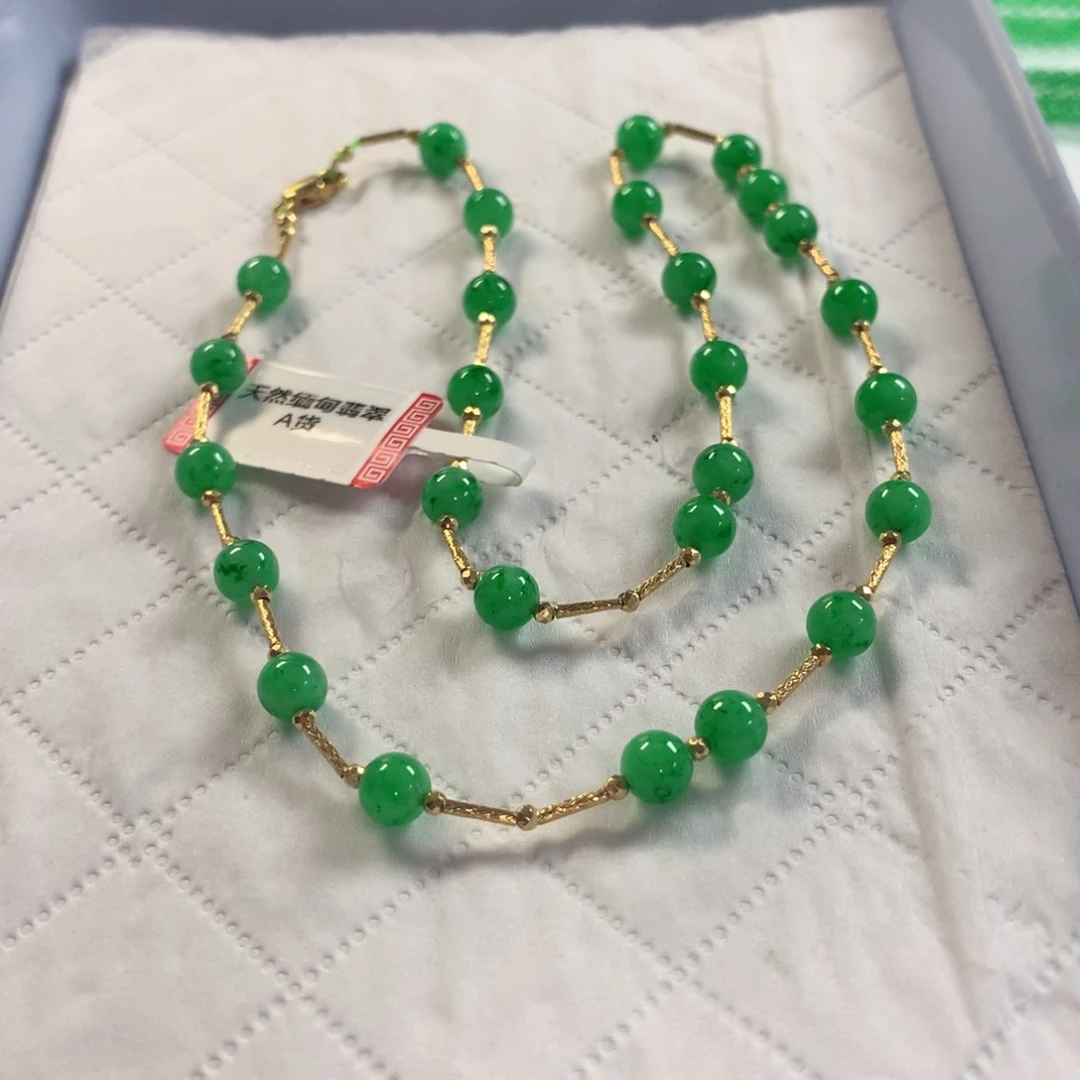 翡翠未镶嵌颈饰项链