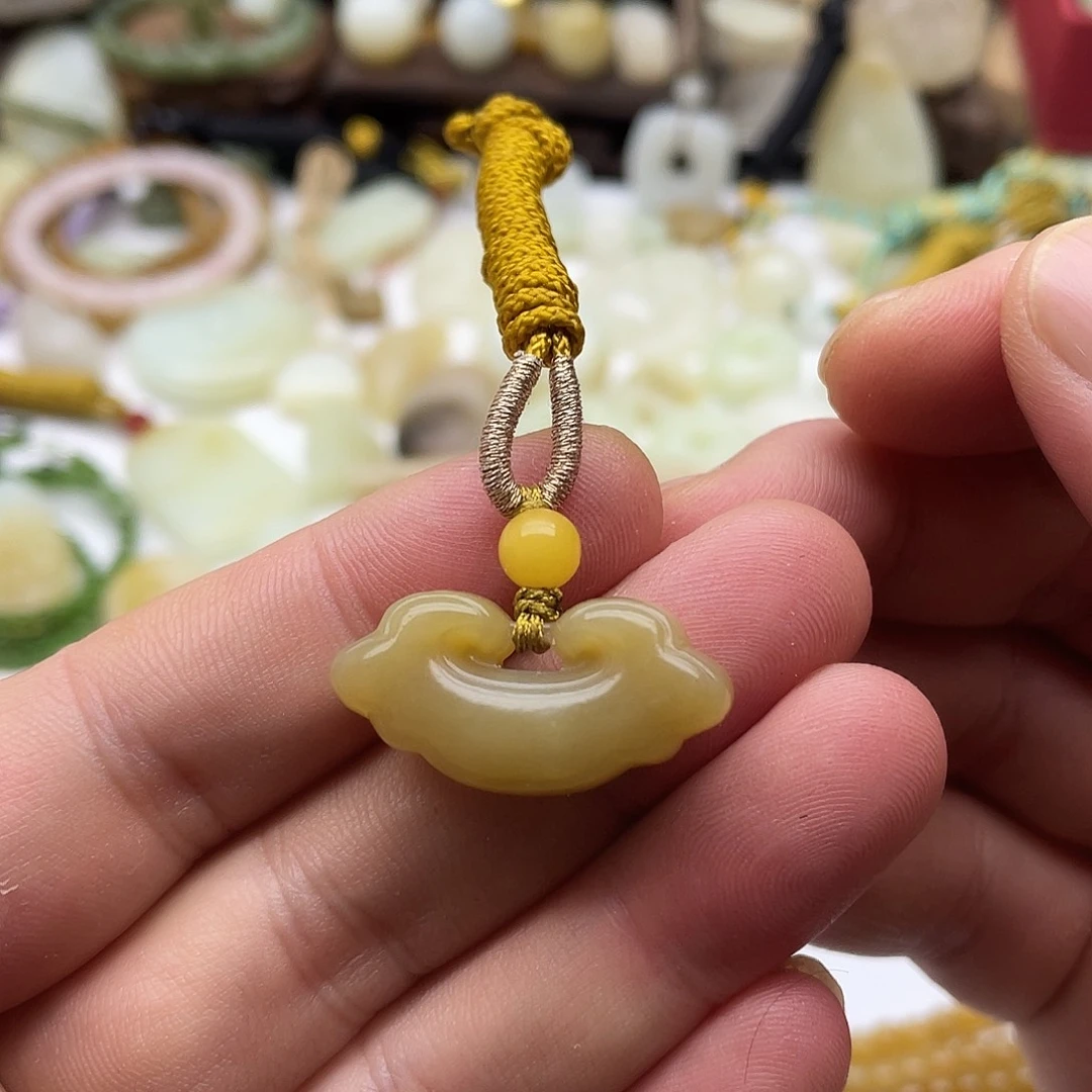 和田玉未镶嵌吊坠(不含链)