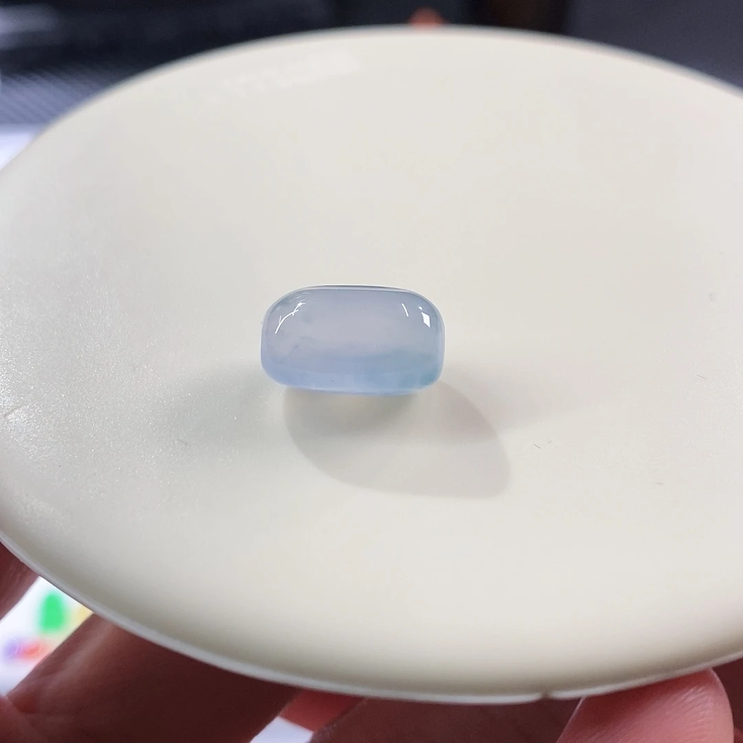 颈饰未镶嵌翡翠胶囊桶珠