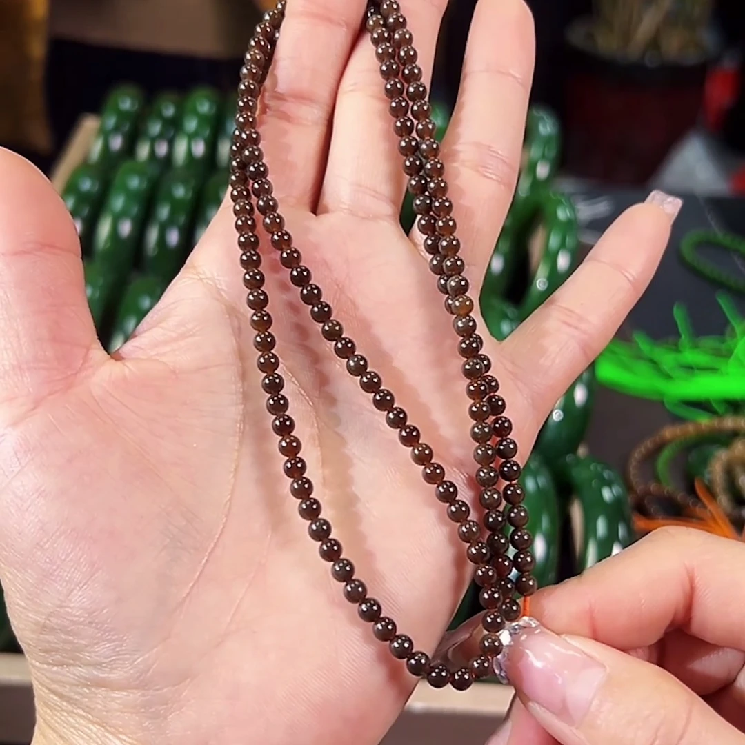 和田玉未镶嵌颈饰卡4