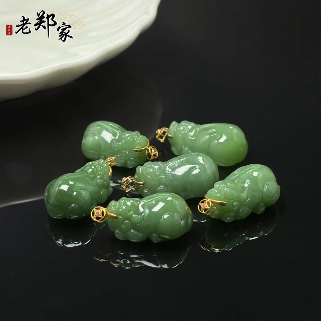 【老郑家】18k金和田玉貔貅挂件（多样性发1件)不带链1483