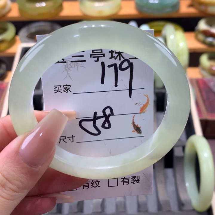 未镶嵌蛇纹石玉手镯