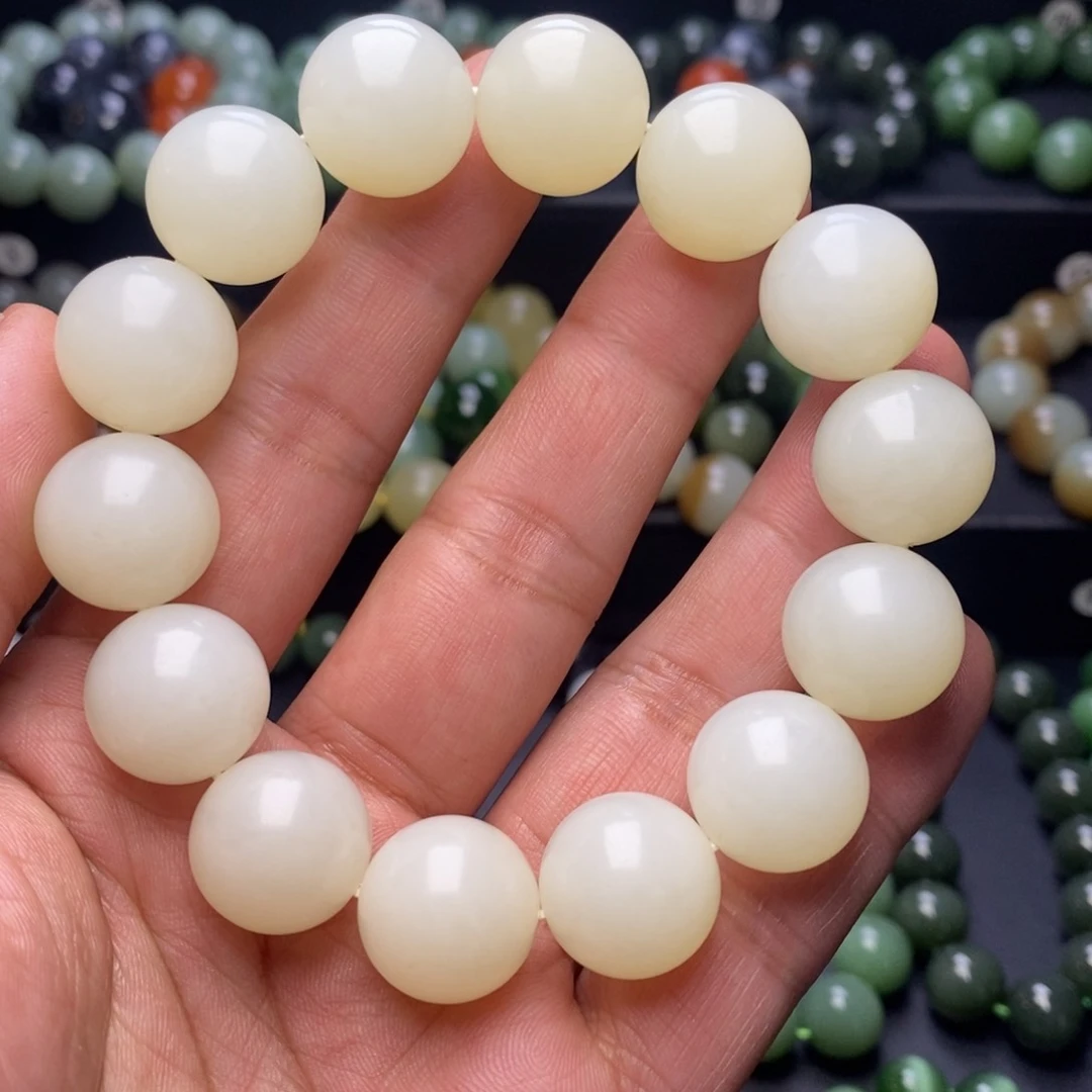 和田玉手串未镶嵌