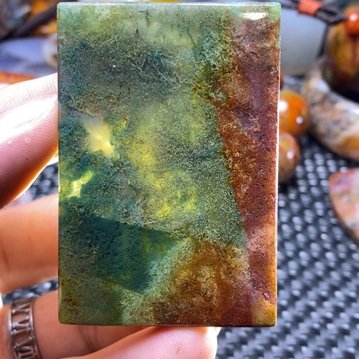 玛瑙/玉髓颈饰足铂镶嵌