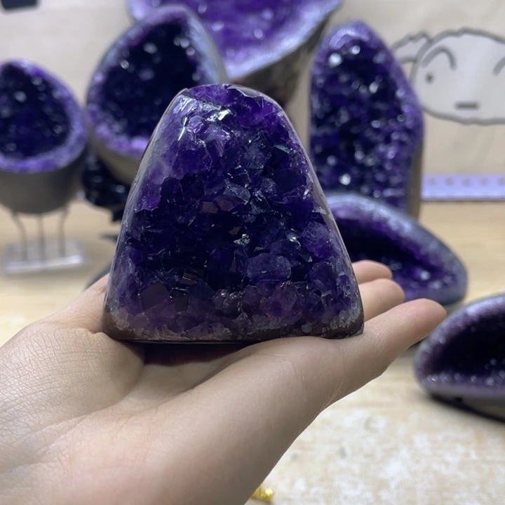 未镶嵌珠宝半成品紫晶