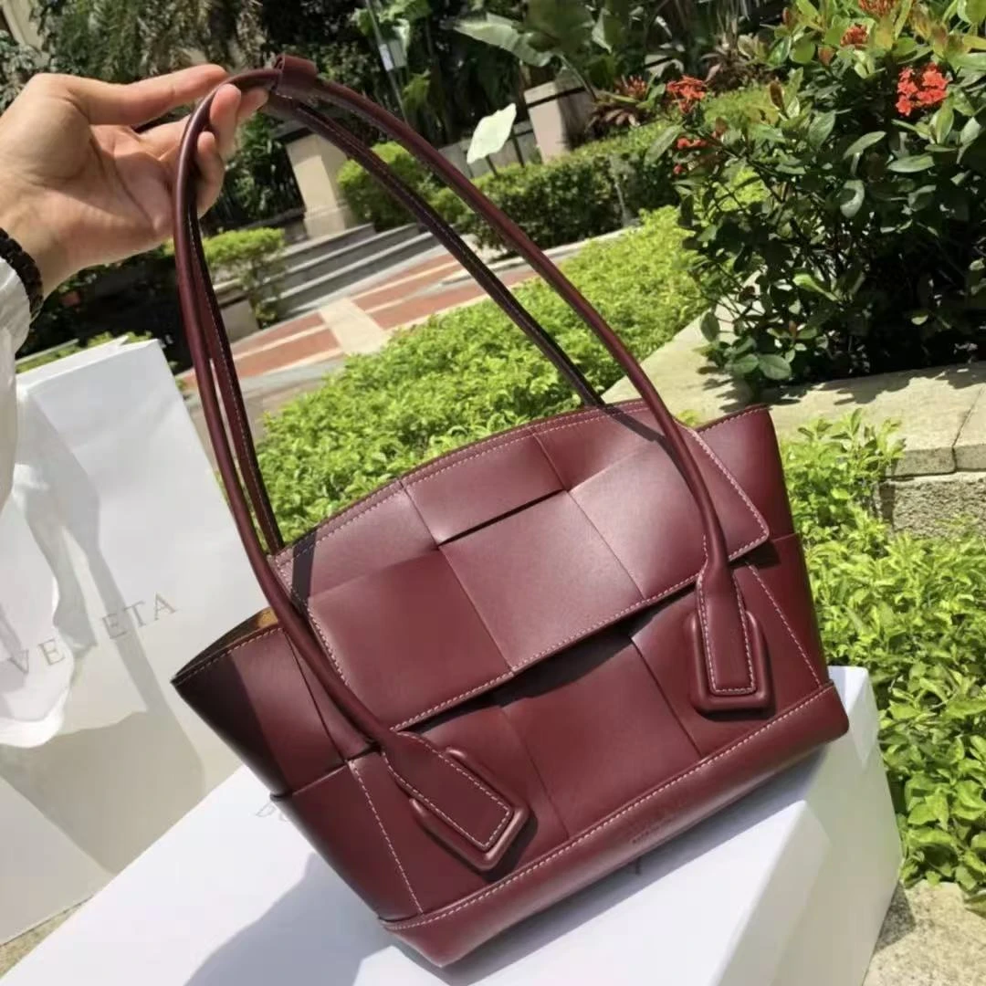 95新 BOTTEGA VENETA/葆蝶家 葆蝶家/单肩包/7008