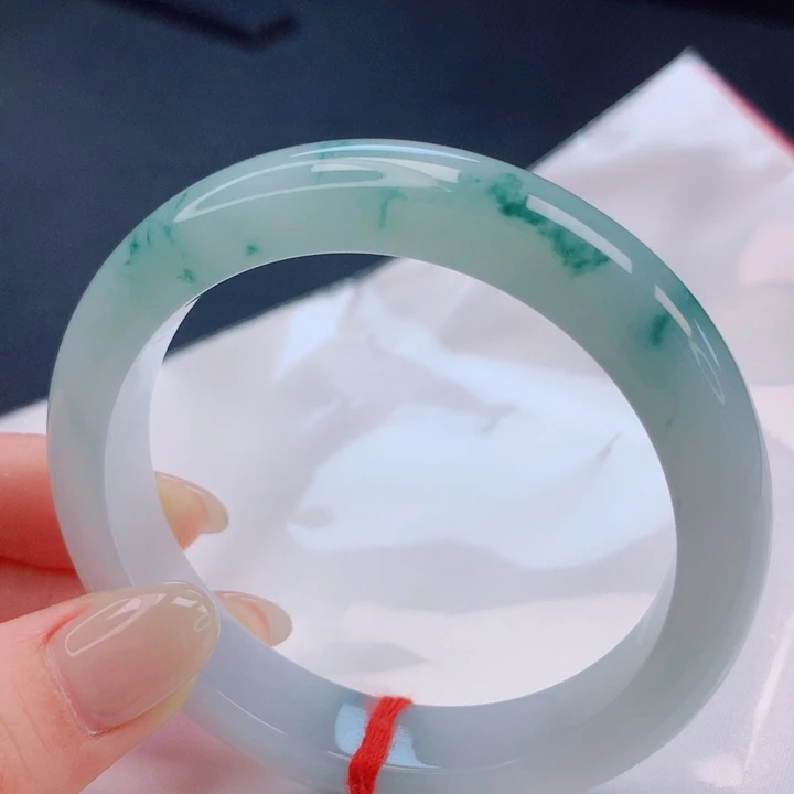 翡翠未镶嵌手镯59。60