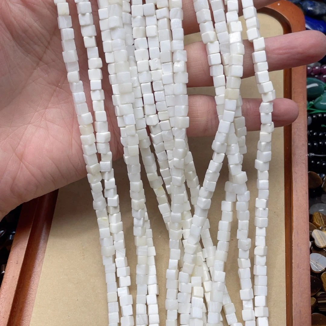 玛瑙/玉髓合金珠宝半成品一条4mm车车方糖