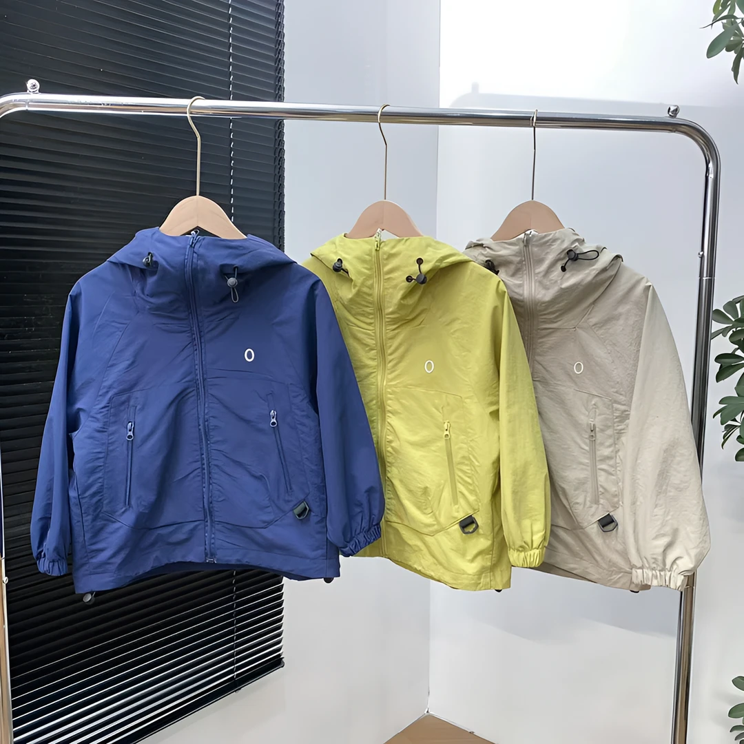 {双层挡风}薄款儿童防风春秋冲锋衣连帽上衣