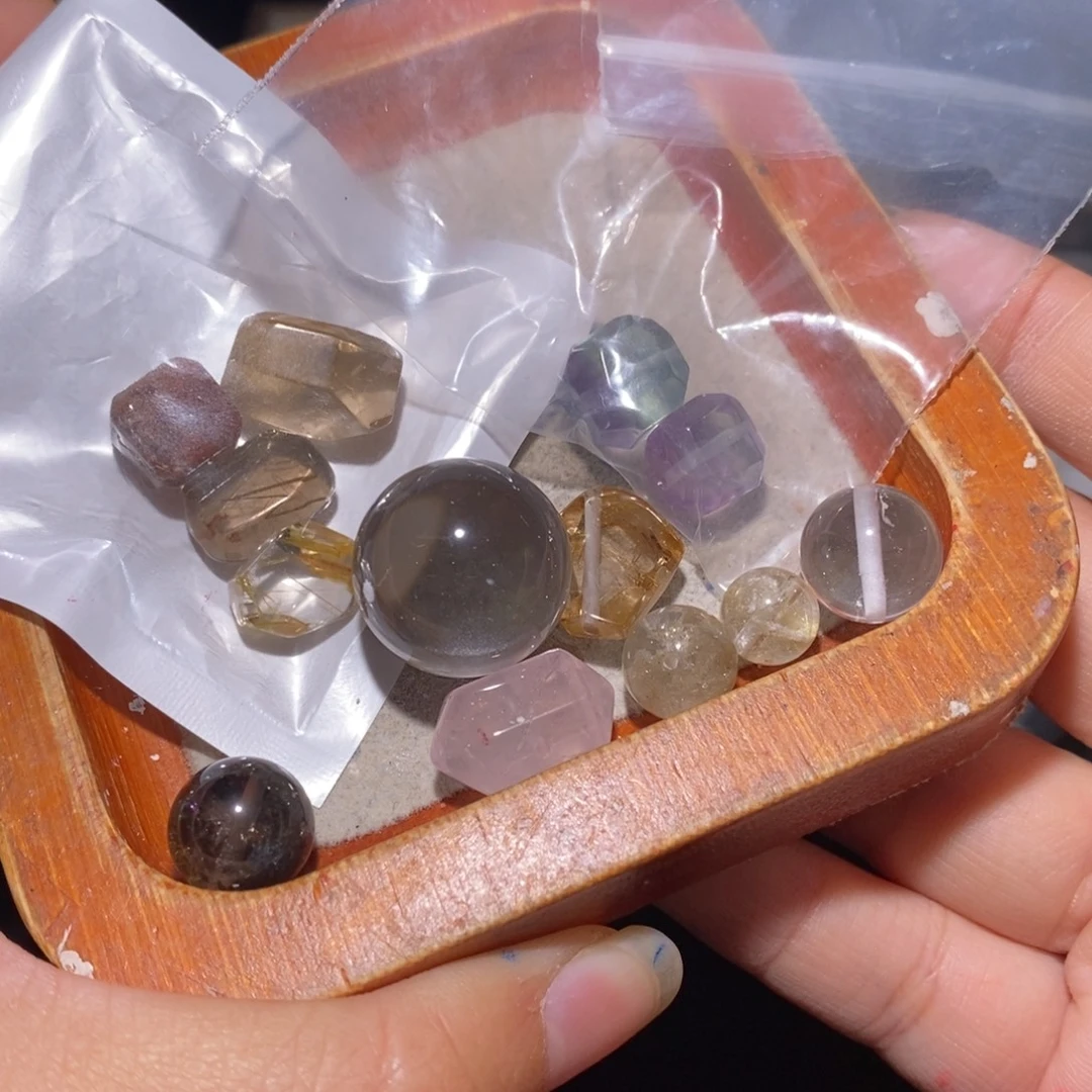 水晶未镶嵌颈饰处理瑕疵7