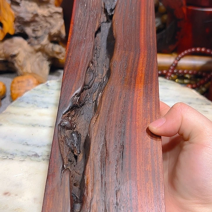 在***边紫檀木类端景台檀香