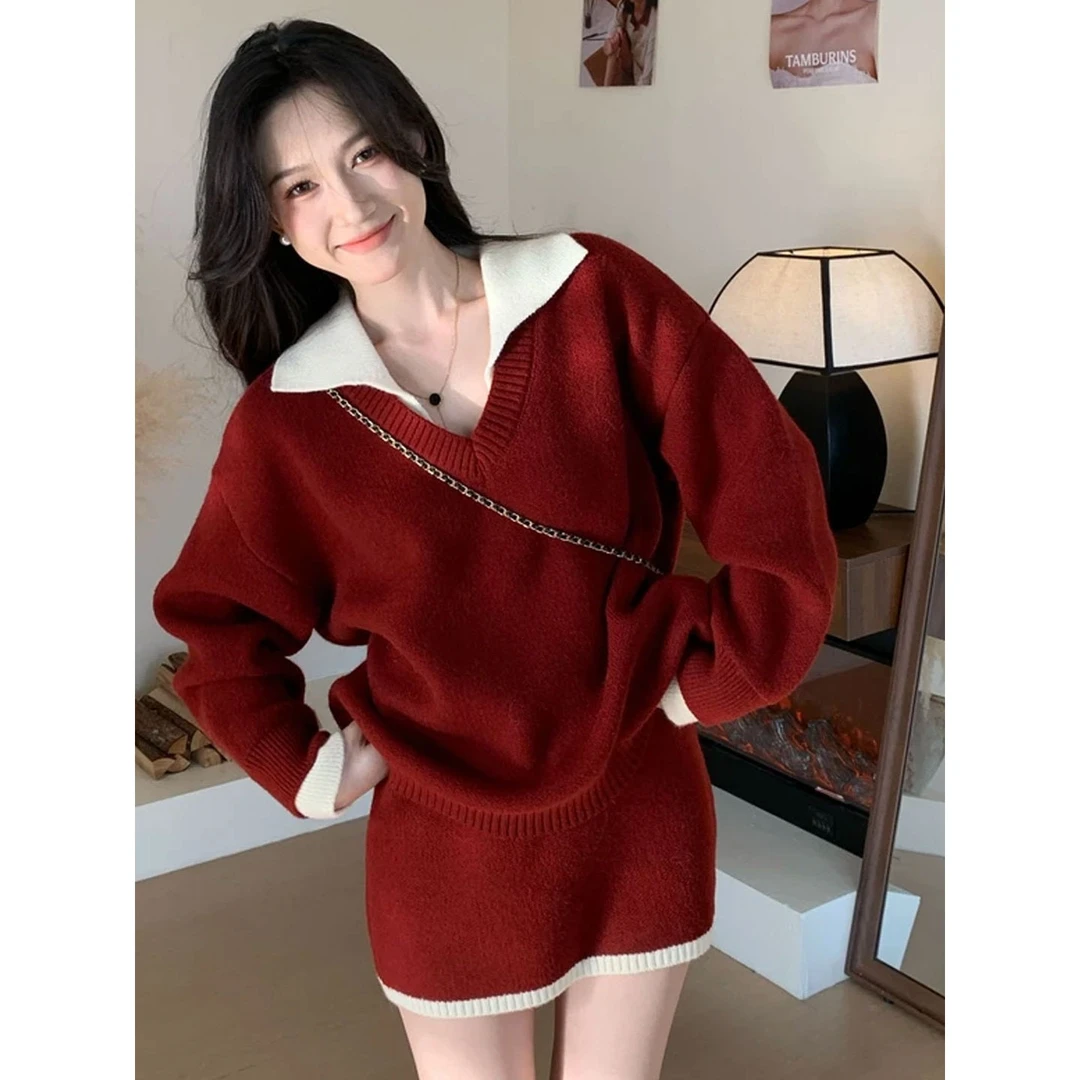 跨年氛围感新年穿搭红色毛衣套装女秋冬宽松慵懒针织衫短裙两件套