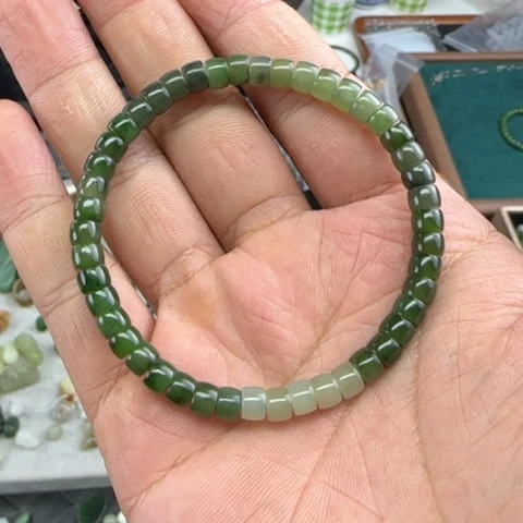 和田玉颈饰未镶嵌福利