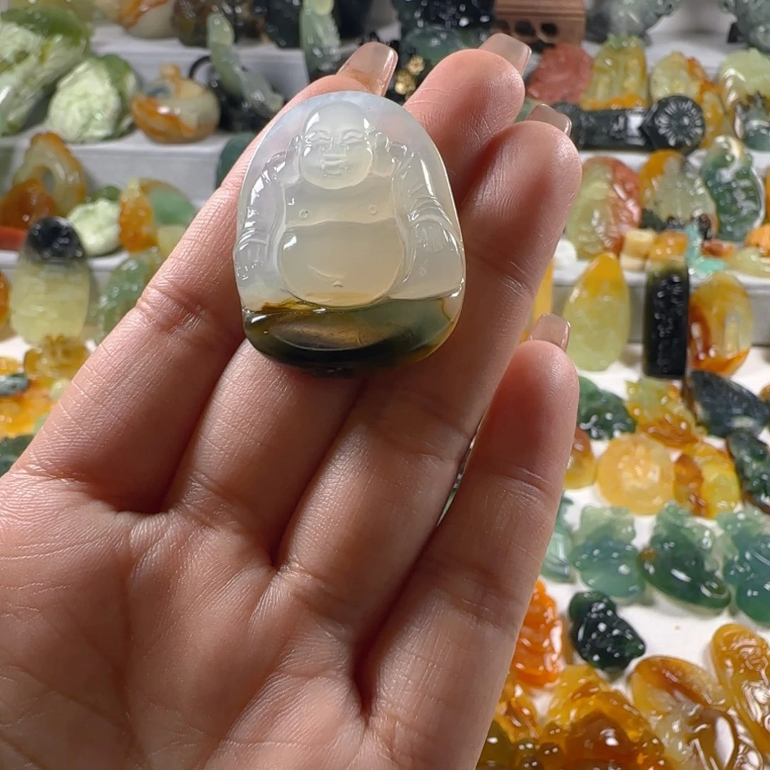 蛇纹石玉颈饰未镶嵌鹤**元