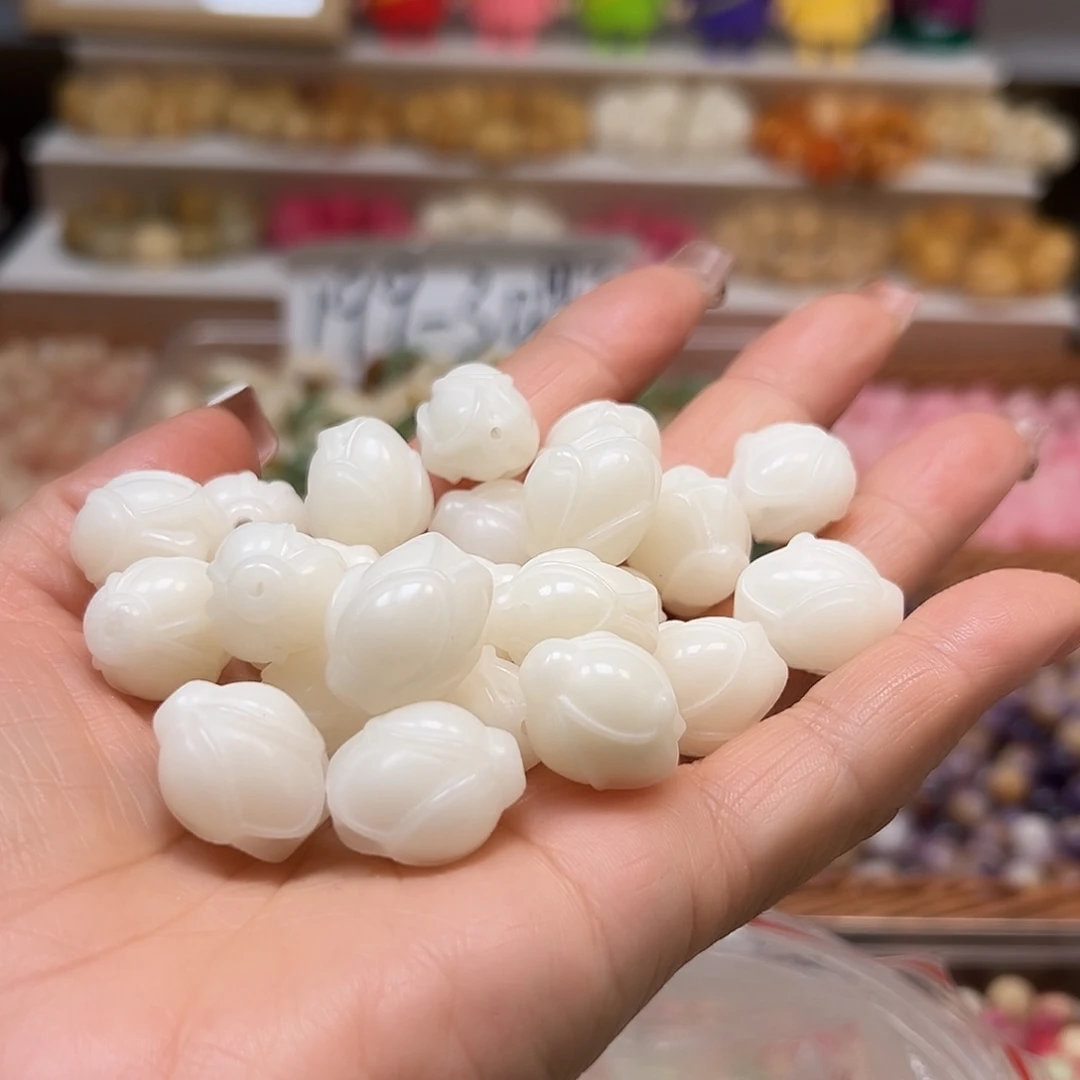 手串菩提根/象牙果瑕疵卡18左右白色玉兰花20颗有裂