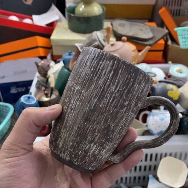 陶瓷艺术品及陶瓷壶