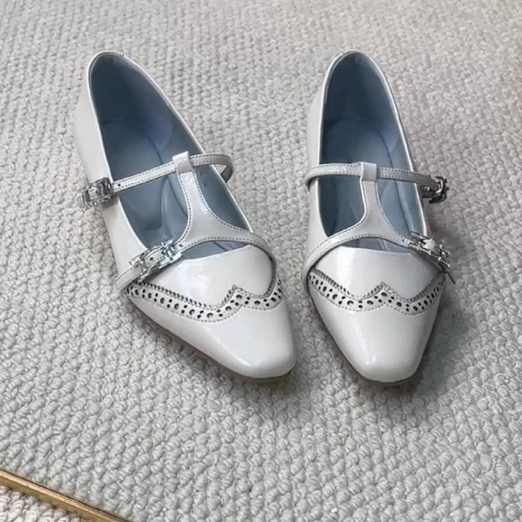 百搭羊皮版~新款小众设计扣浅口玛丽珍鞋小方头内增高真皮雕花小