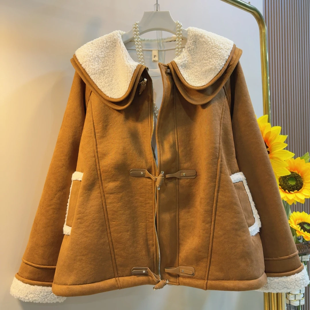 XYT冬季新款胖妹妹2025时尚娃娃领加厚加绒收腰气质外套大码女装