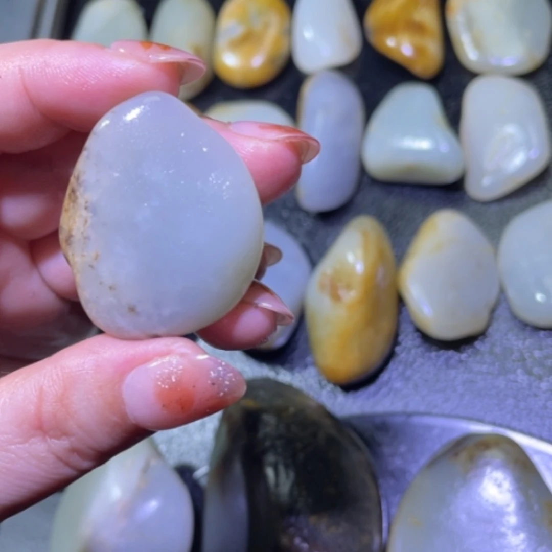 【闪购商品】颈饰未镶嵌和田玉?****?