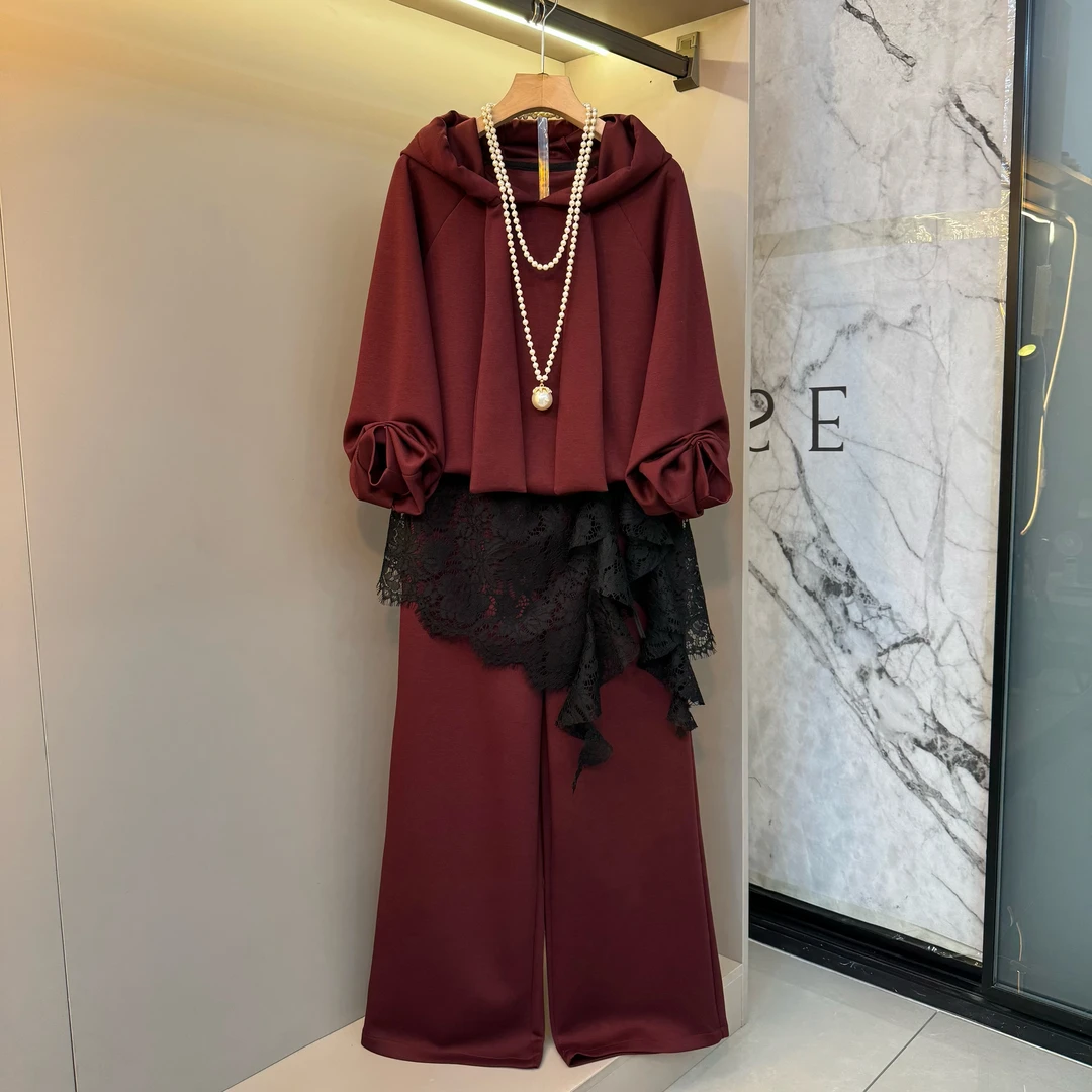 秋季2025新款气质设计感时尚连帽卫衣+蕾丝屁帘+显瘦裤三件套790