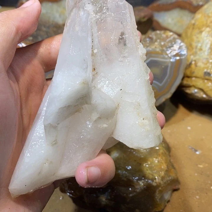 未镶嵌玛瑙/玉髓珠宝半成品