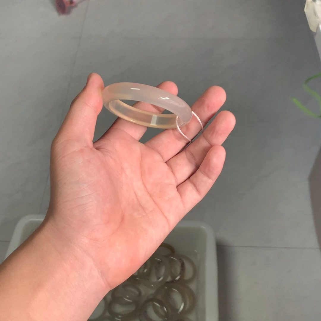 玛瑙/玉髓手镯未镶嵌k***u