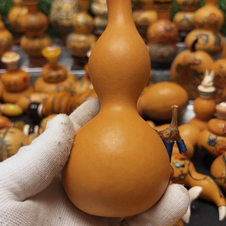 三**泰亚腰葫芦8888