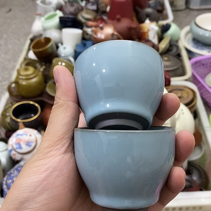 陶瓷艺术品及陶瓷壶