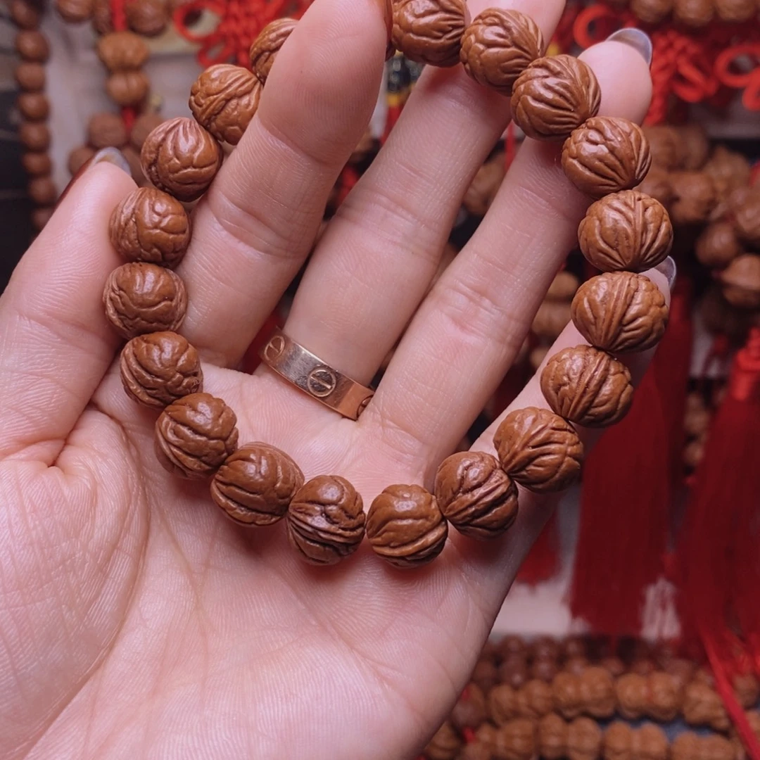 桃核吊坠龙纹桃枭