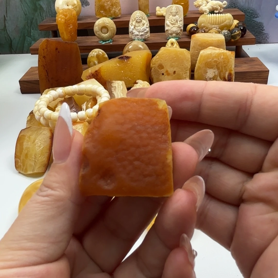 *****未镶嵌定制琥珀琥珀