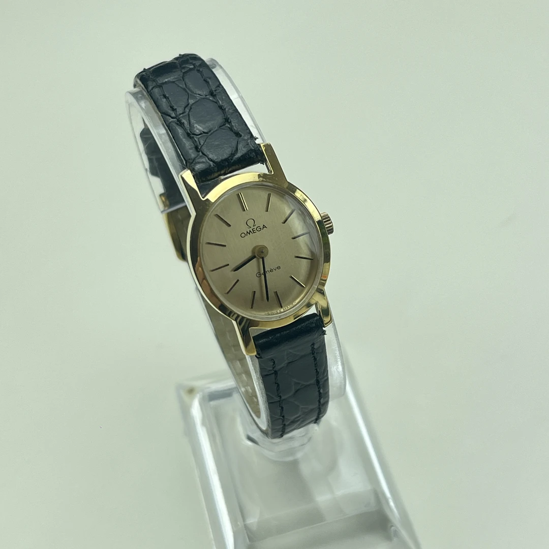 95新 Omega/欧米茄 欧米茄C/D2525/手动机械/表径20.5mm金色