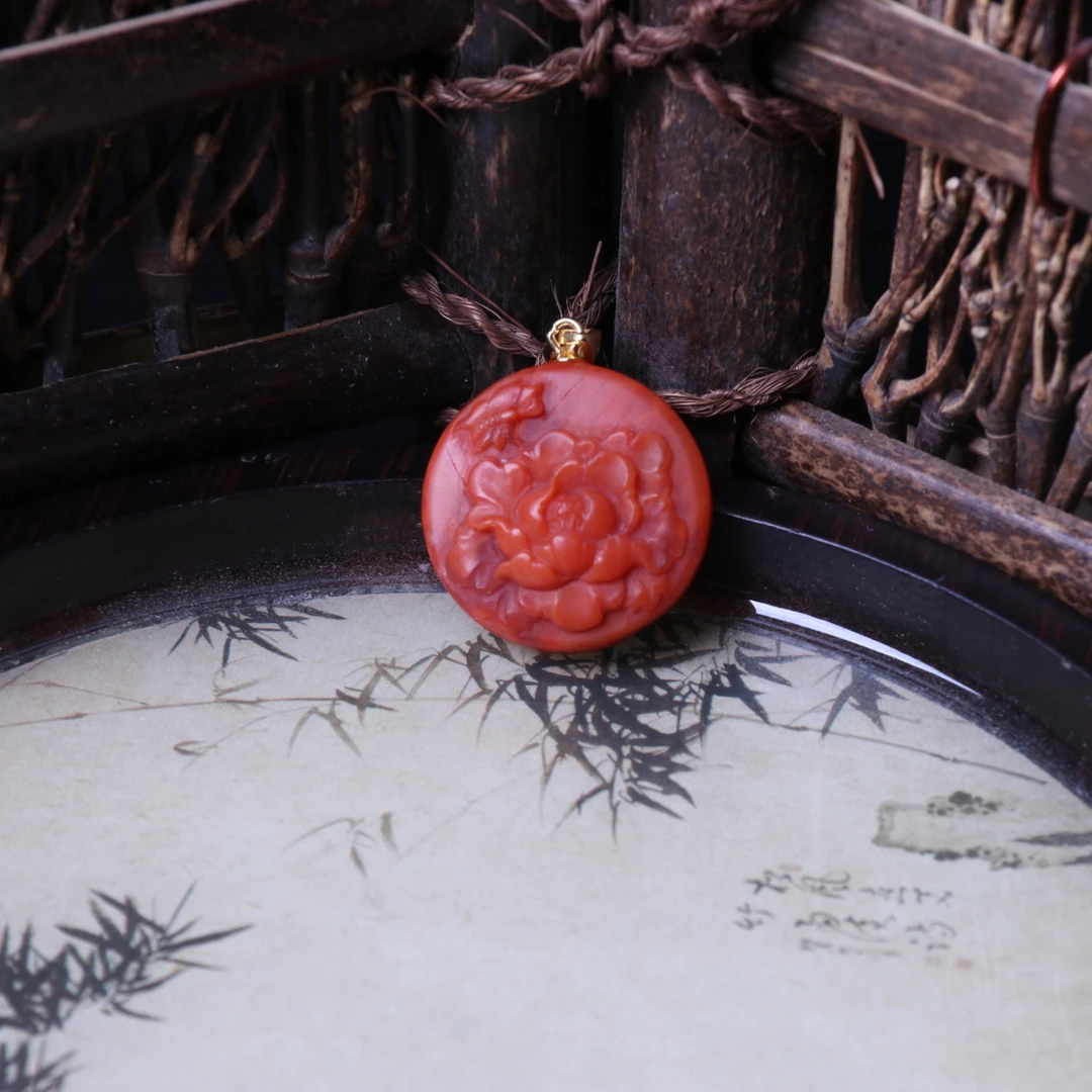 【蚂蚁珠宝】南红玛瑙s925银镶嵌21mm左右牡丹花吊坠一个v449