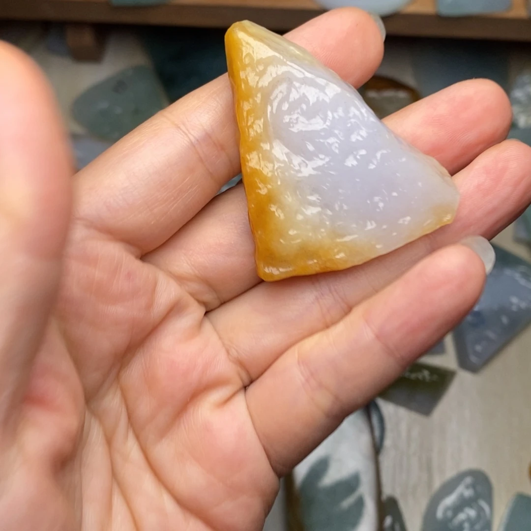 翡翠未镶嵌颈饰天然