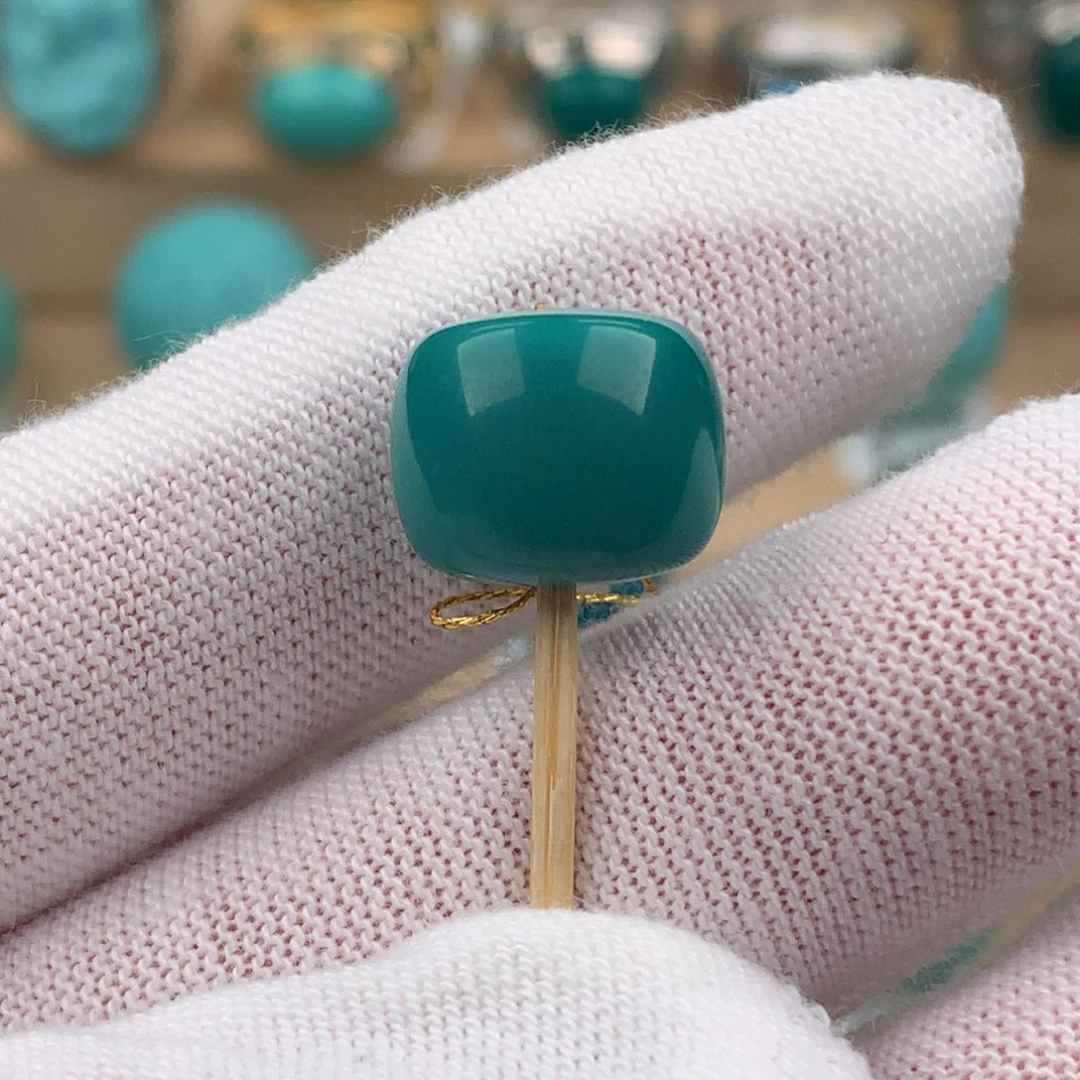 绿松石配饰未镶嵌老型卡12.5*10.6