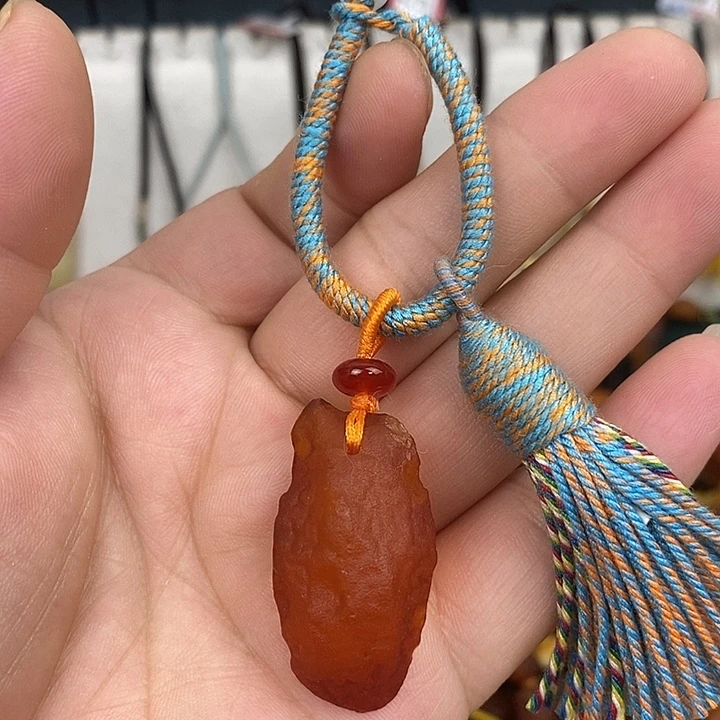 未镶嵌蜜蜡裸石吊坠3