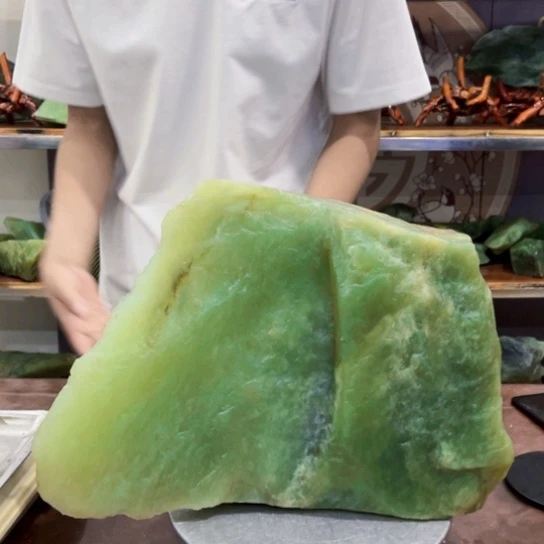 蛇纹石玉未镶嵌原石J***y