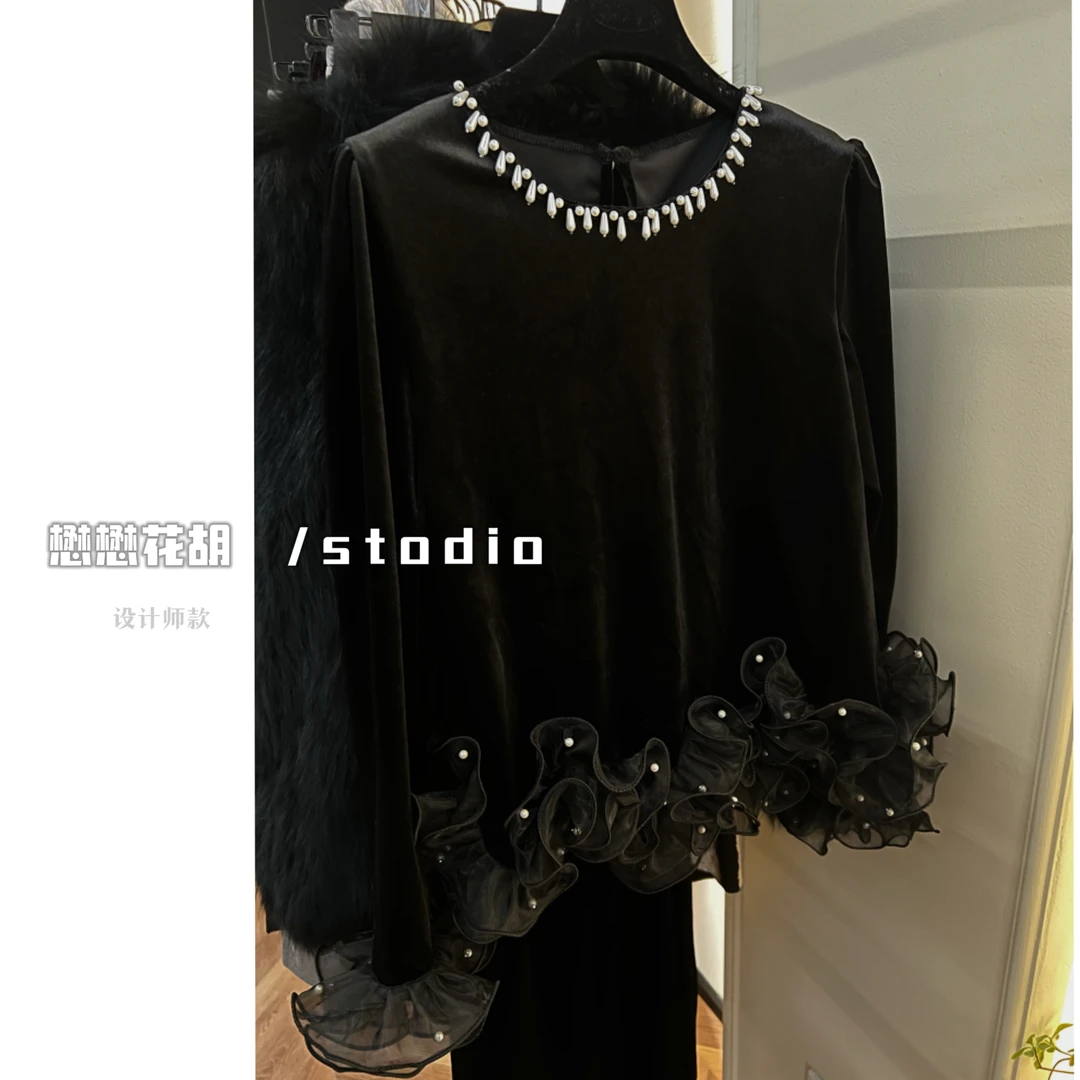 【花团】2024欧洲站秋冬季新款下摆荷叶边设计长袖丝绒重工钉珠Z20