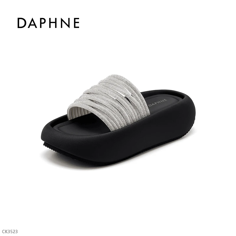 达芙妮水钻拖鞋女2025夏新款潮流百搭增高松糕底舒适外穿一字拖