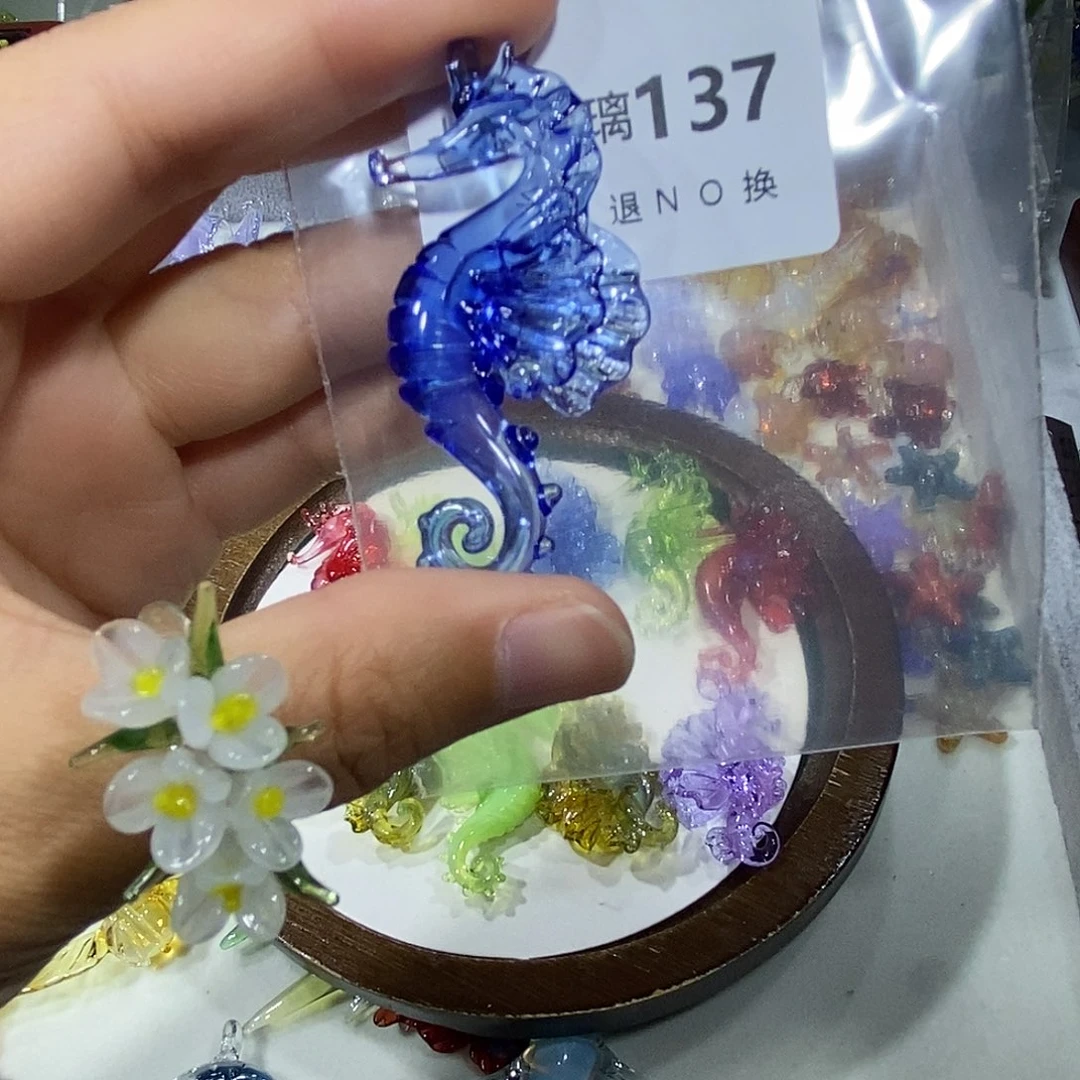 *****玻璃颈饰137蓝色海马