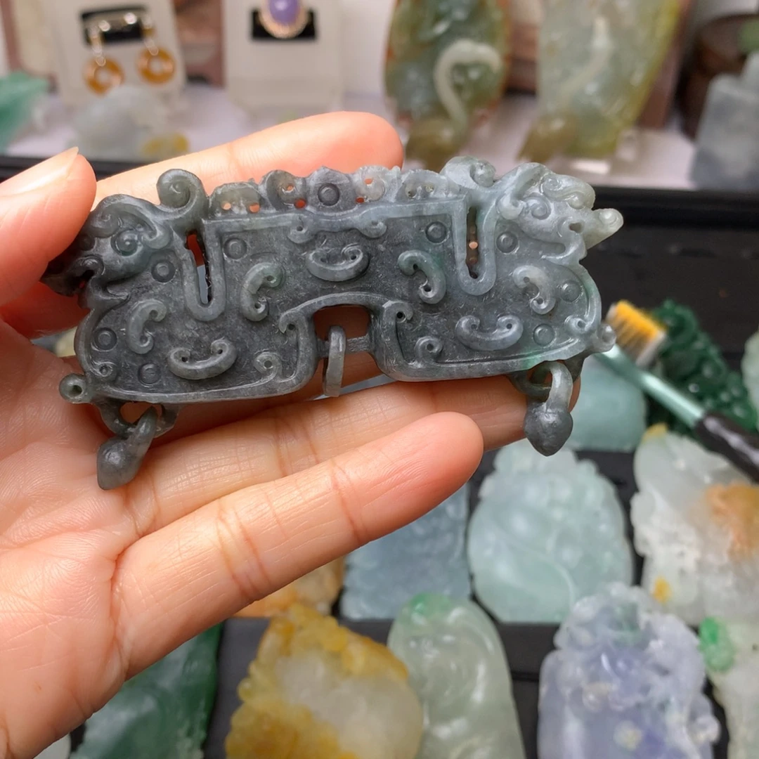 定制翡翠未镶嵌翡翠