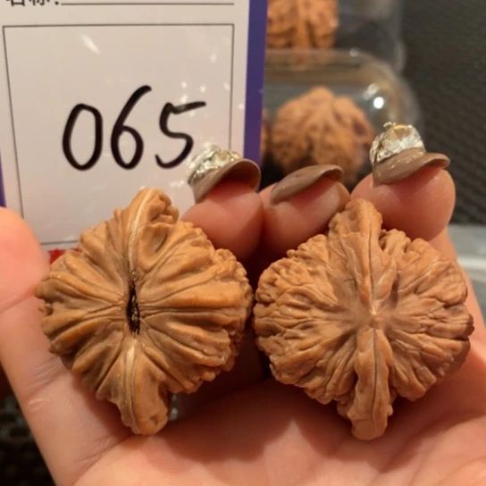 吊坠文玩核桃065尺40