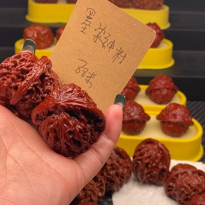 文玩核桃吊坠墨**州南疆