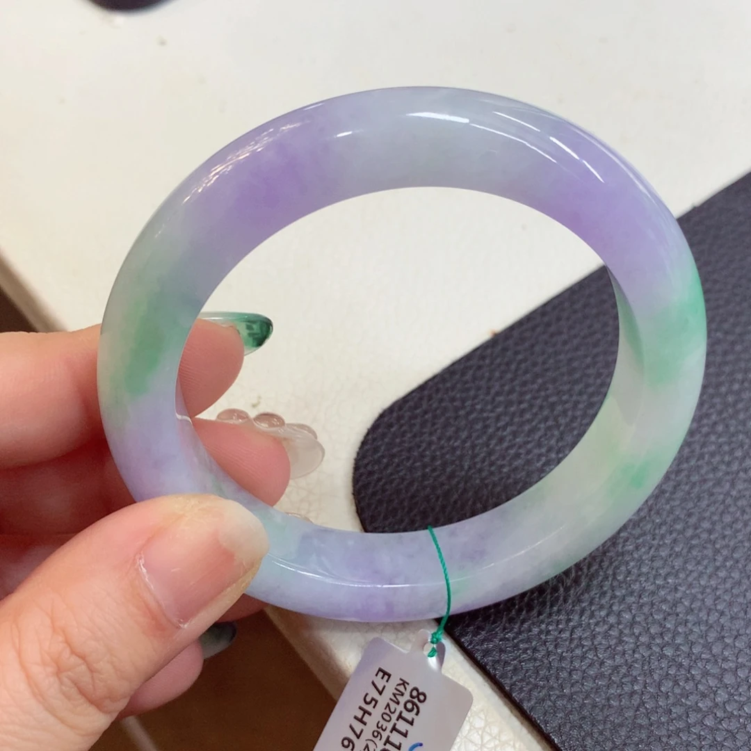 未镶嵌手镯翡翠缅甸