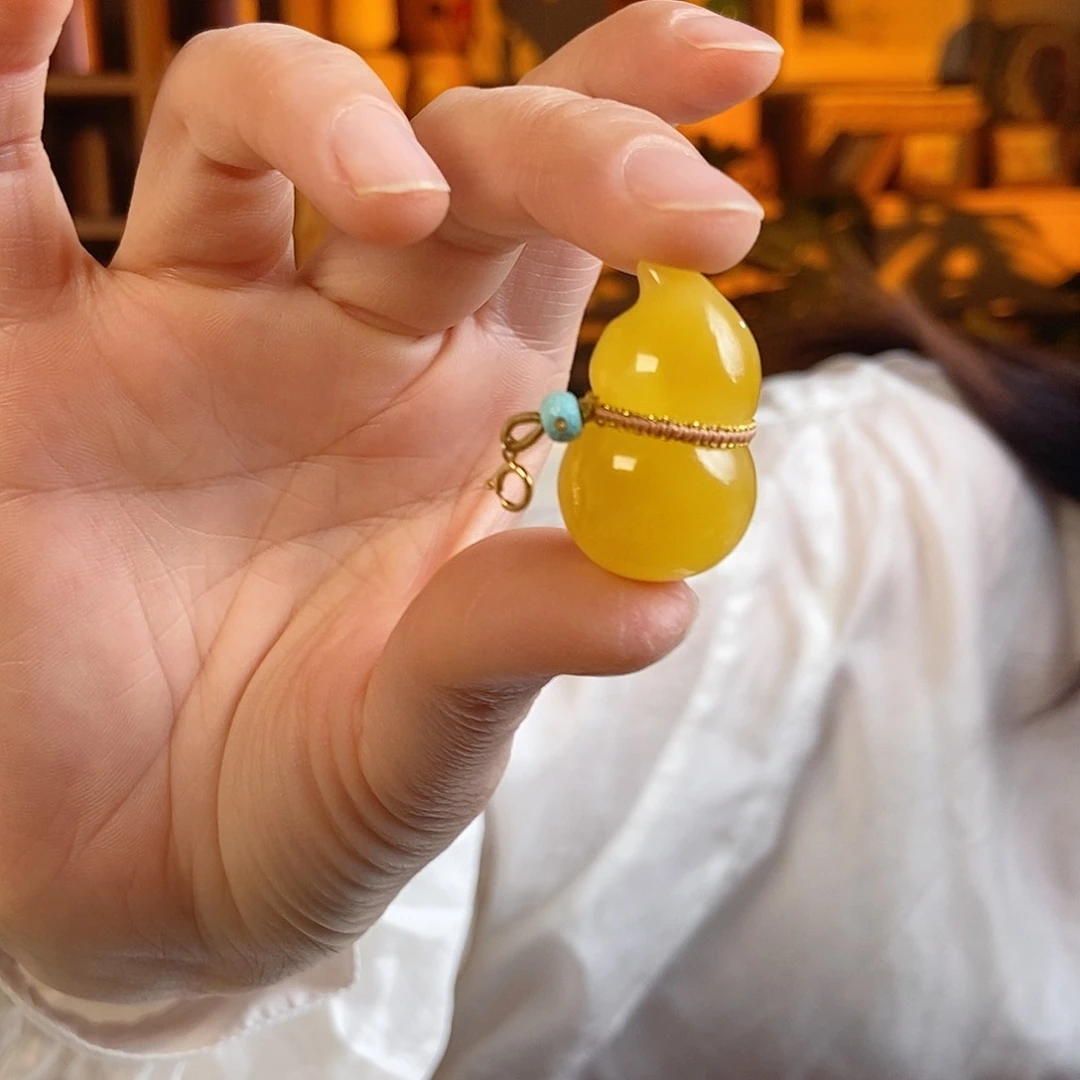 蜜蜡颈饰18K金镶嵌